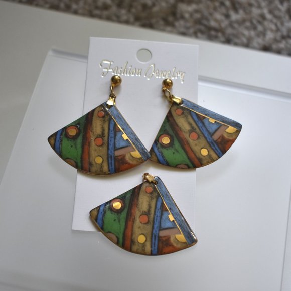 Hand Painted Porcelain Earrings & Pendant Set - Picture 3 of 3